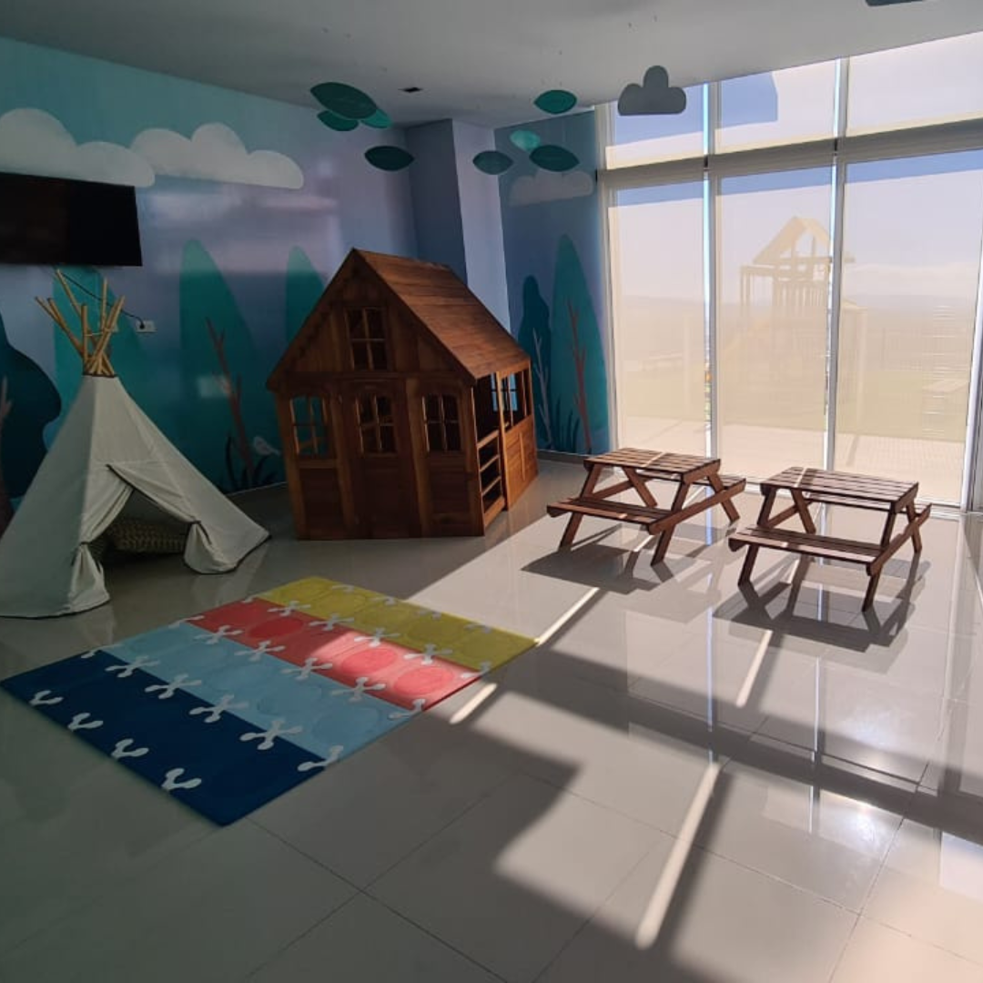 Departamento en venta o renta en Querétaro con amenidades sociales y deportivas, incluye área de juegos para niños.