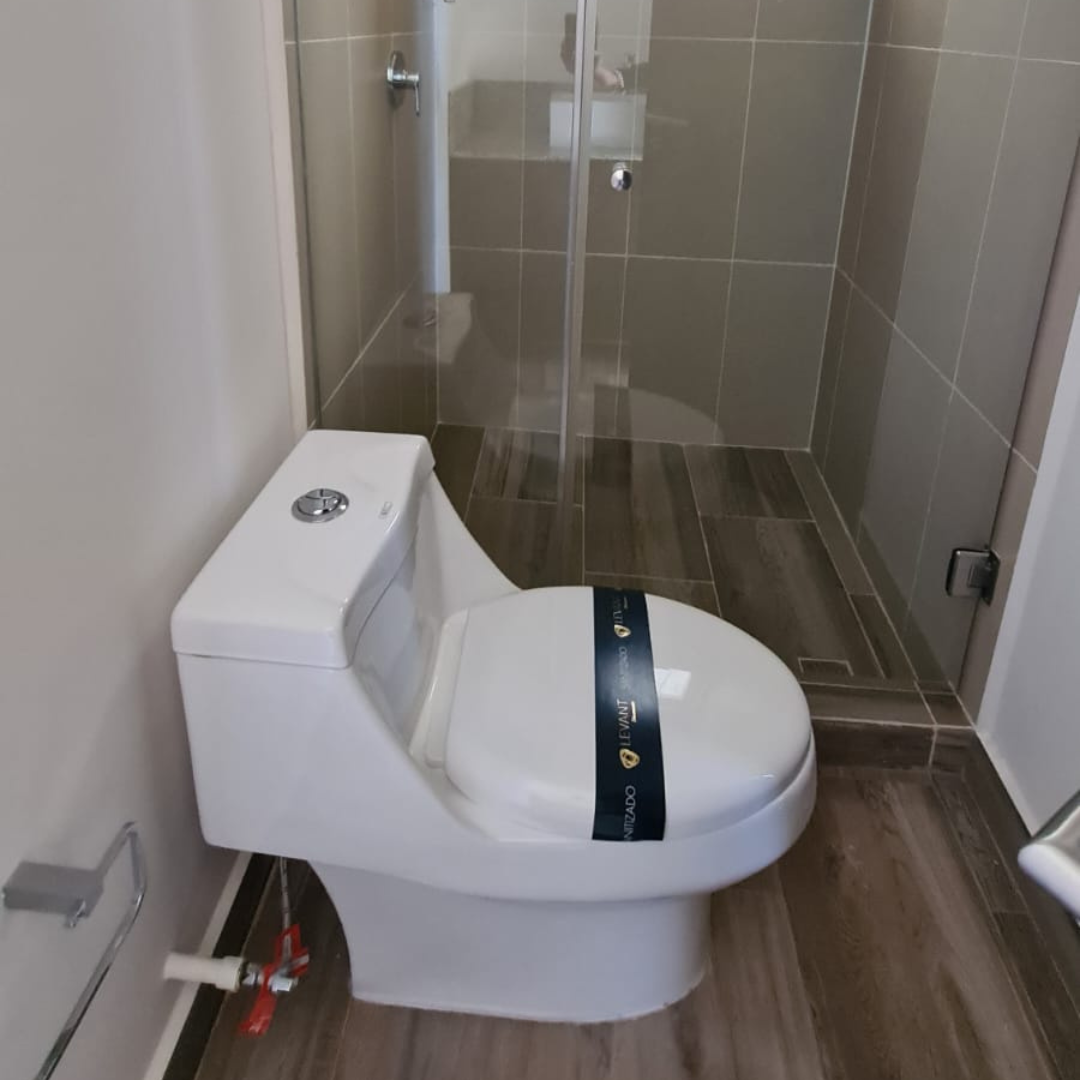 Departamento en venta o renta en Querétaro de 2 recámaras con 2.5 baños.